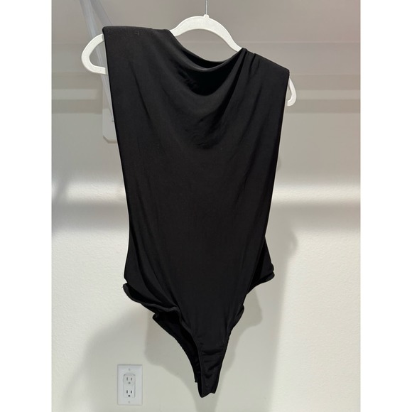 NWT 2 Saints‎ Bodysuit with Shoulder Pands Sleeveless Black Size Large - Picture 5 of 7